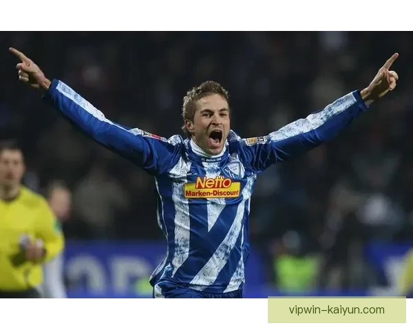 塔雷米本赛季表现稳健，领跑亚洲前锋射手榜期待